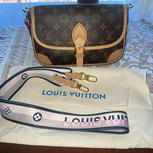 Brand NEW Designer Inspired Bag